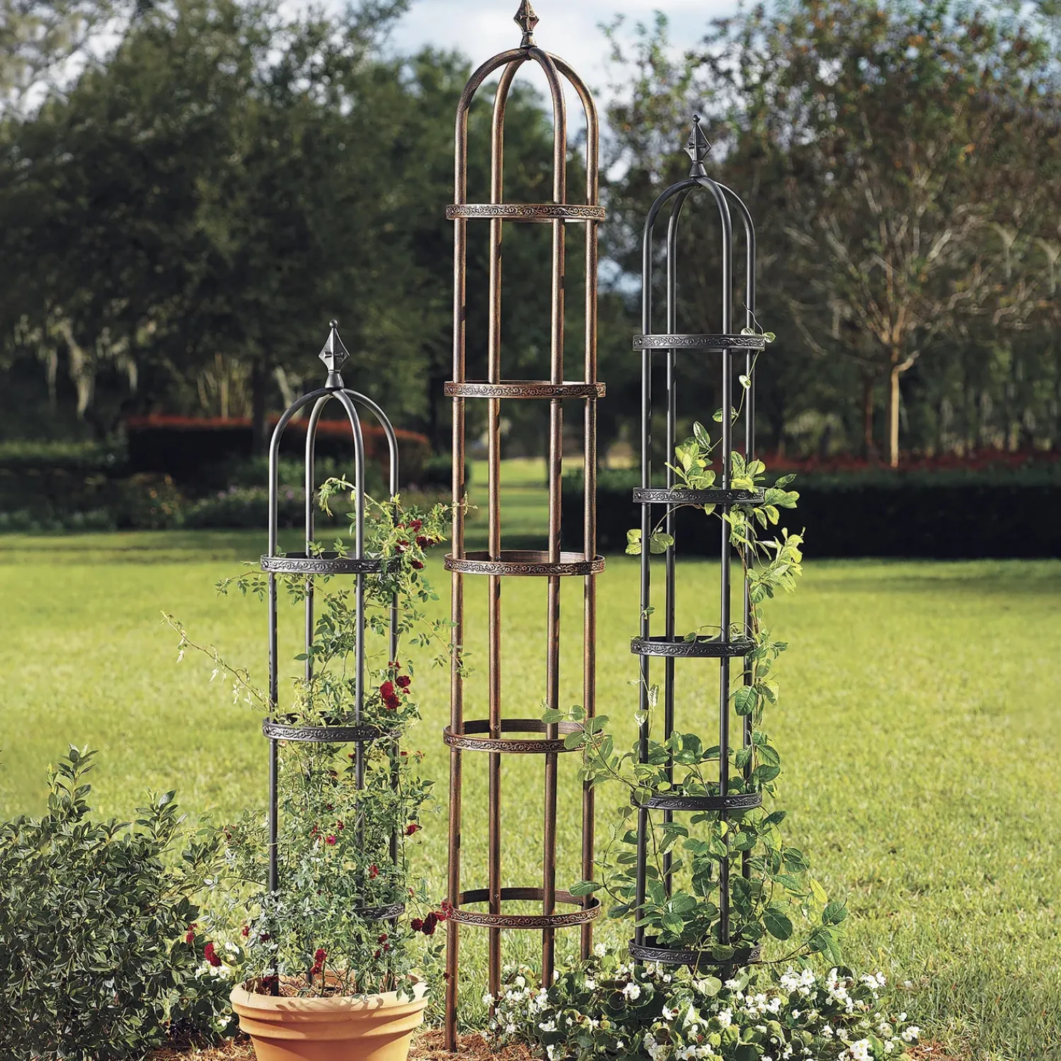 Plow & Hearth Arbors & Trellises>5' Powder-Coated Steel Garden Obelisk Bronze