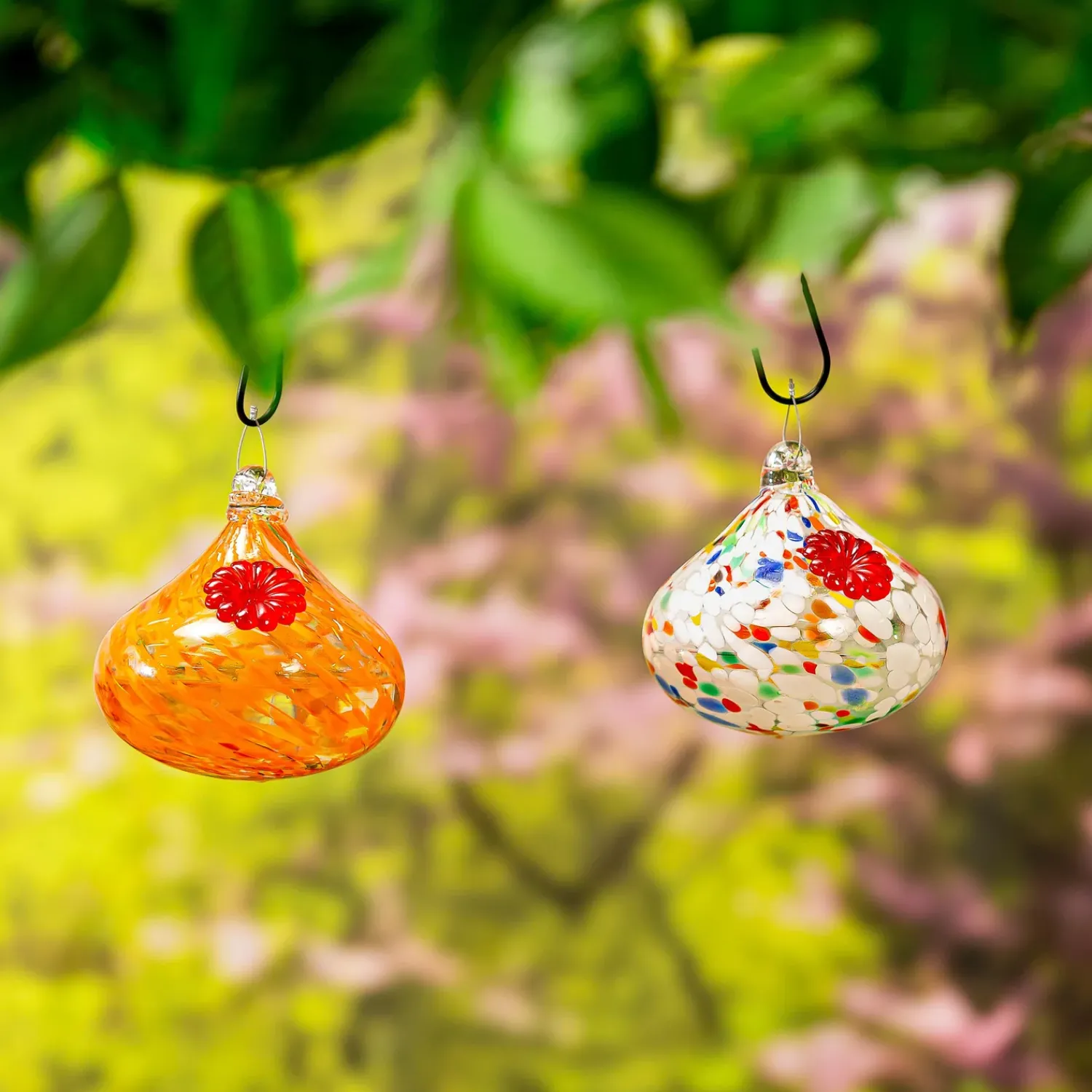 Plow & Hearth Hummingbird Feeders>Art Glass Orb Hummingbird Feeders