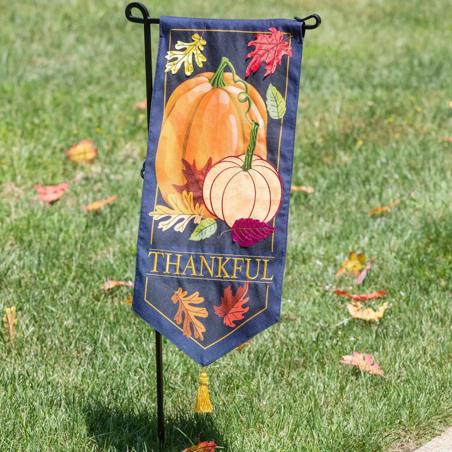 Plow & Hearth Garden Flags>Autumn Pumpkins Everlasting Impressions Textile Décor