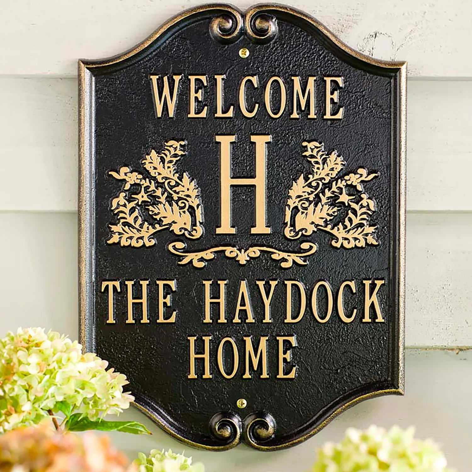 Plow & Hearth Address Signs & Wall Plaques>Cast Aluminum Monogram Welcome Plaque With Monogram