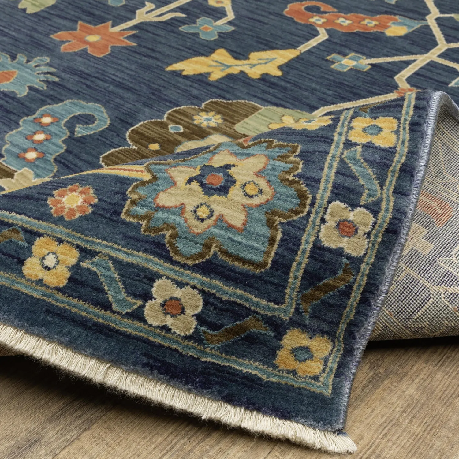 Plow & Hearth Area Rugs>Clover Hill Flowers Polypropylene Rug, 3'3" x 5'
