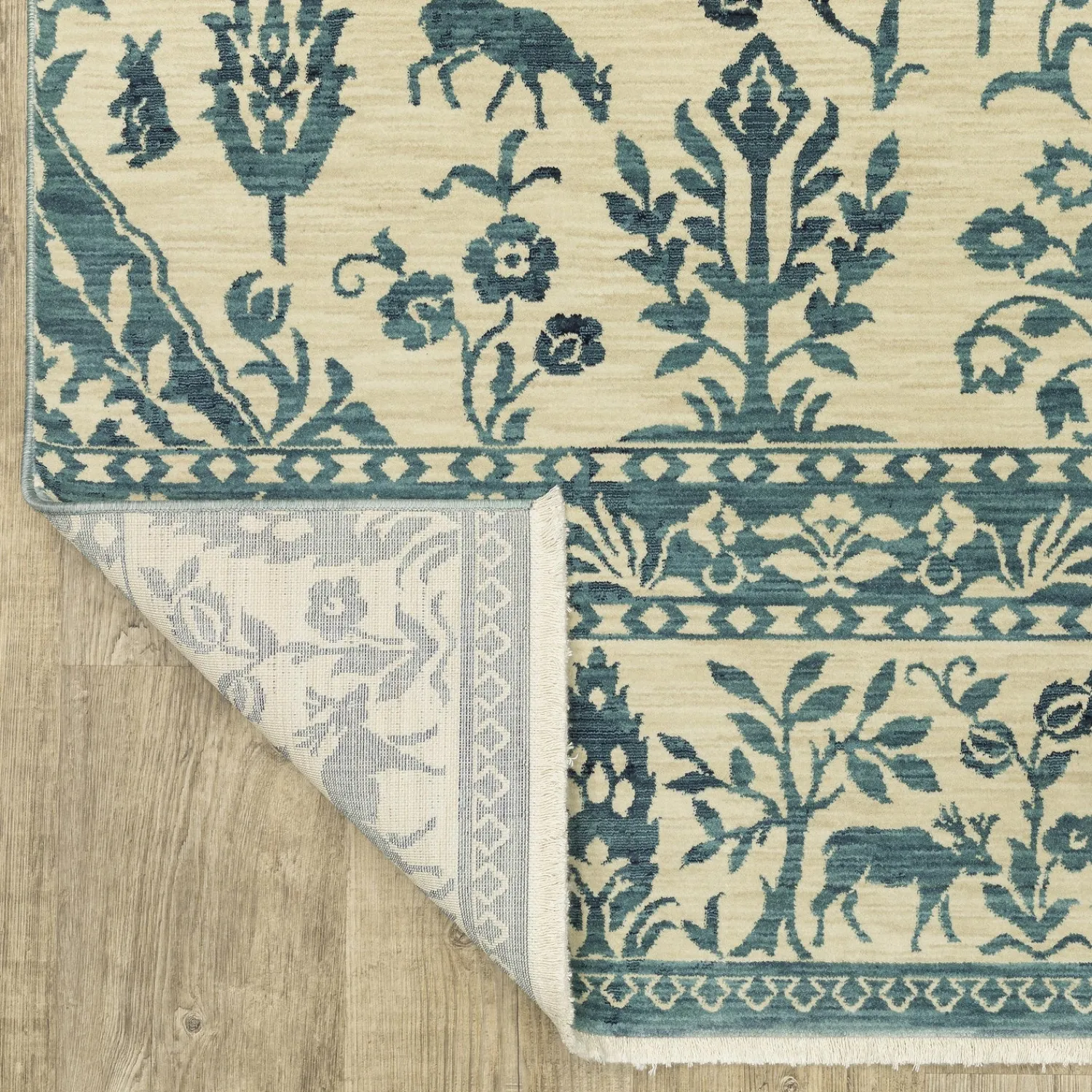 Plow & Hearth Area Rugs>Clover Hill Porcelain Polypropylene Rug, 3'3" x 5' Blue/Ivory