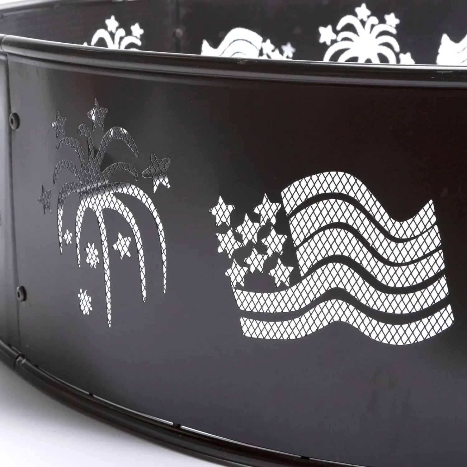 Plow & Hearth Fire Pits|Fire Pits>Flags and Fireworks Metal Fire Ring