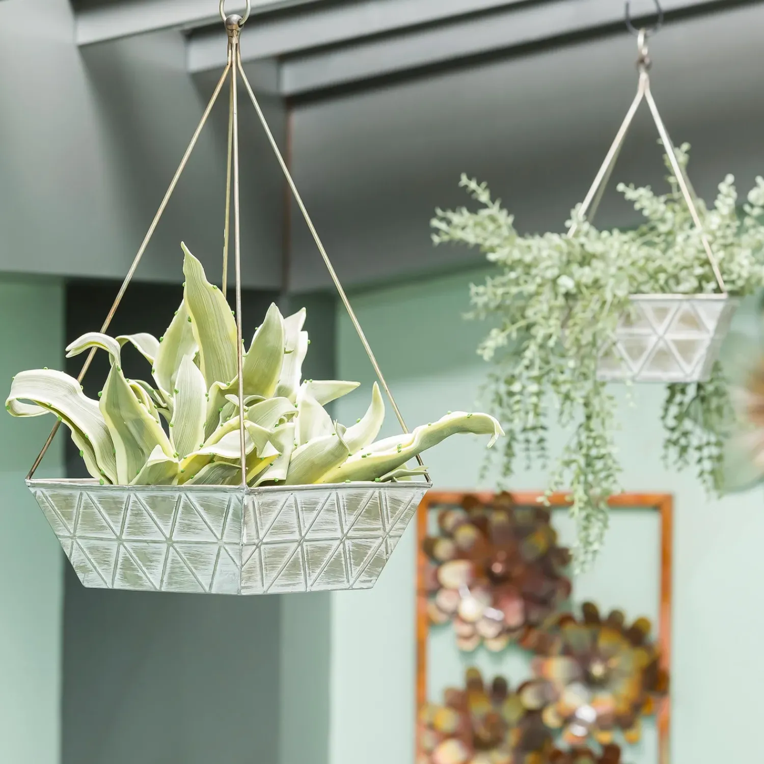 Plow & Hearth Planters & Plant Stands>Geometric Embossed Metal Planter, Set of 2