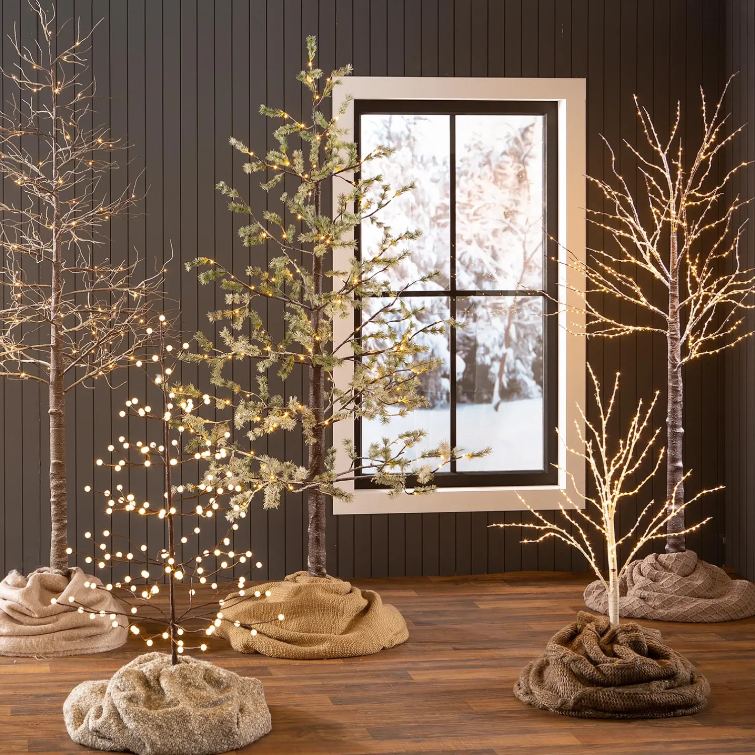 Plow & Hearth Lighted Trees & Garlands>6'H Indoor/Outdoor Gold Metallic Tree with 240 Warm White Lights