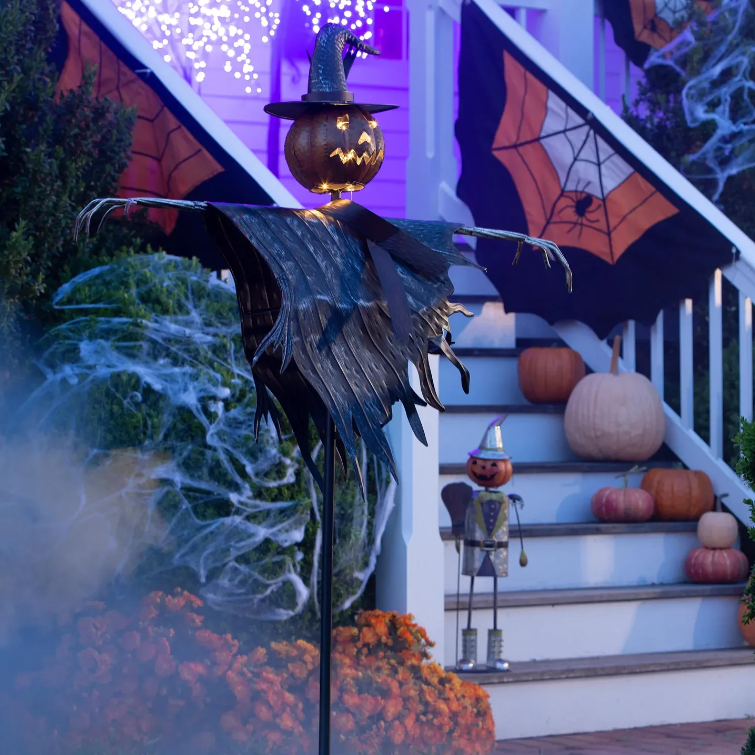 Plow & Hearth Garden Statues|Garden Stakes>Halloween Solar Scarecrow Jack O' Lantern Metal Ground Stake