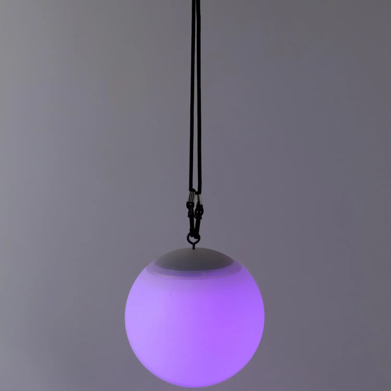 Plow & Hearth Lighted Garden Decorations|Lighted Accents>Hanging Solar Color Changing Sphere Light Black