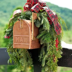 Plow & Hearth Lighted Trees & Garlands>Holiday Woodland Evergreens Mailbox Swag With Bow