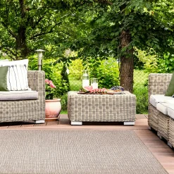 Plow & Hearth Area Rugs>Indoor/Outdoor Beachcomber Texture Rug, 6'6" x 9'4" Natural