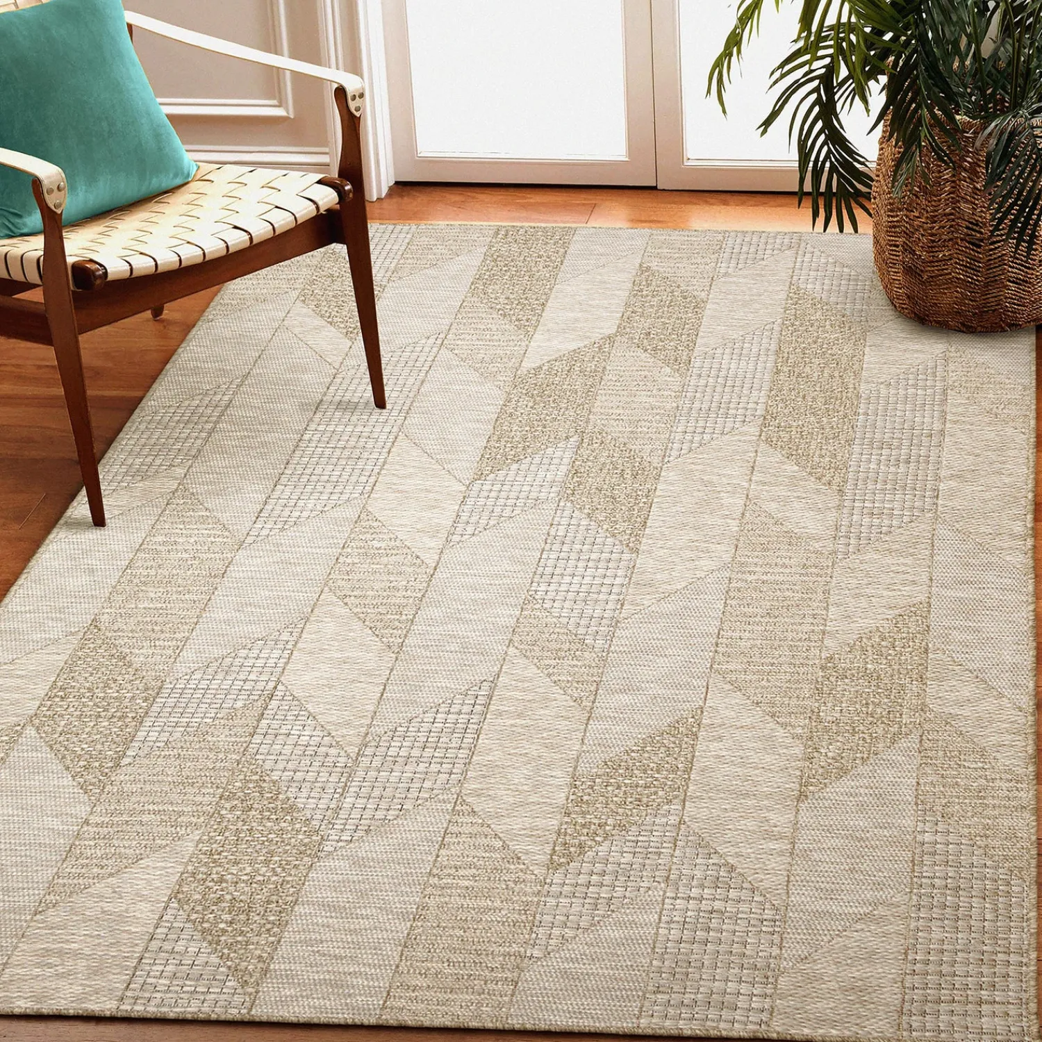 Plow & Hearth Area Rugs>Indoor/Outdoor Beachcomber Angles Rug, 6'6" x 9'4" Natural