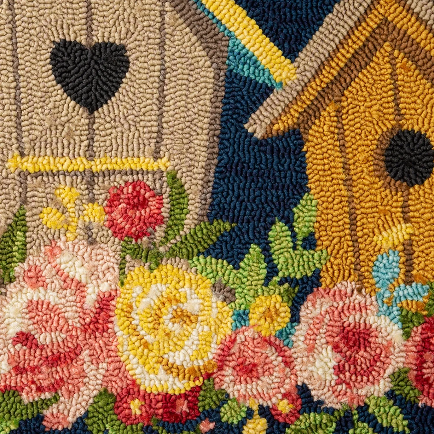 Plow & Hearth Hooked Rugs>Indoor/Outdoor Birdhouse Hooked Polypropylene Accent Rug 24"x42"
