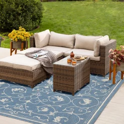 Plow & Hearth Area Rugs>Indoor/Outdoor La Grange Tile Polypropylene Rug, 8' x 10'