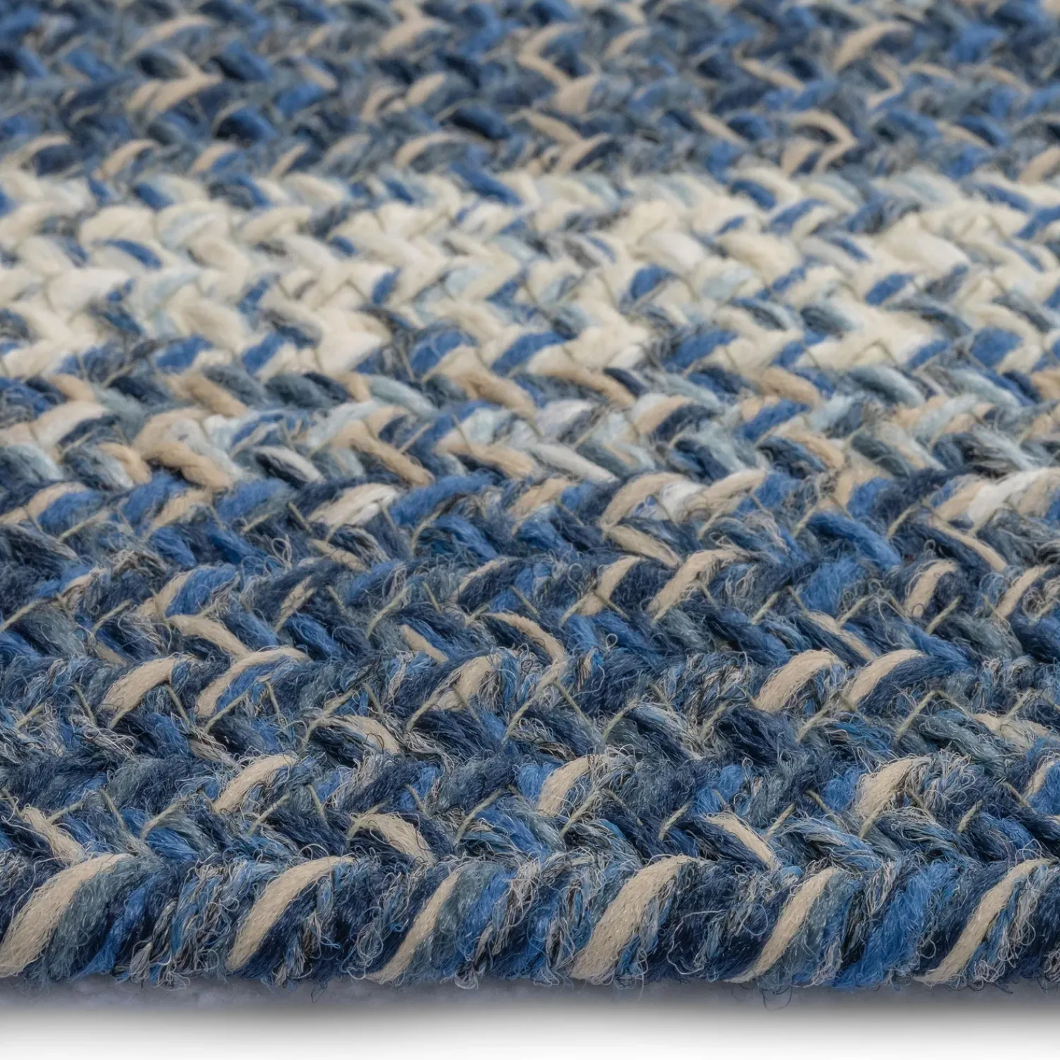 Plow & Hearth Area Rugs>Indoor/Outdoor Oval Woodridge Braided Polypropylene Rug, 2' x 3'
