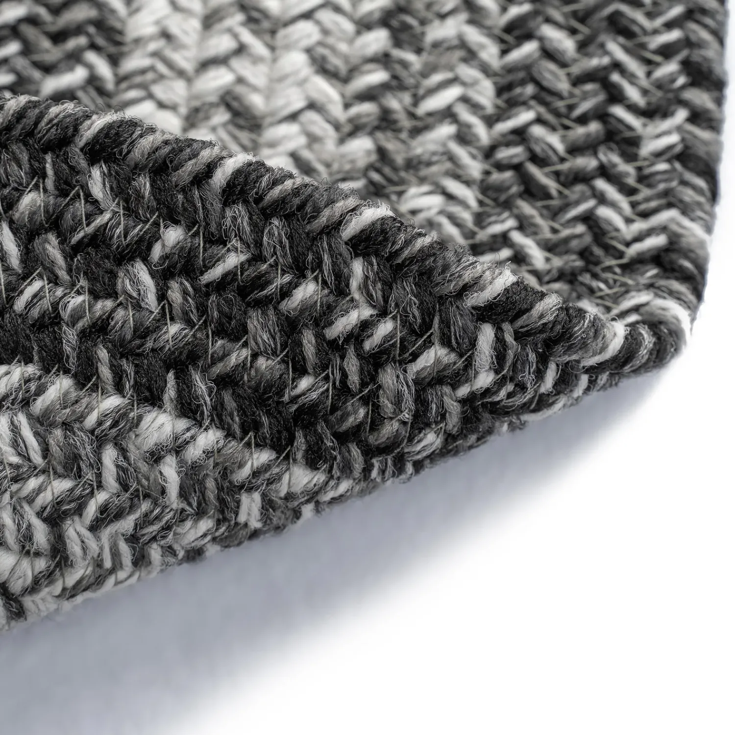 Plow & Hearth Area Rugs>Indoor/Outdoor Oval Woodridge Braided Polypropylene Rug, 2' x 3'