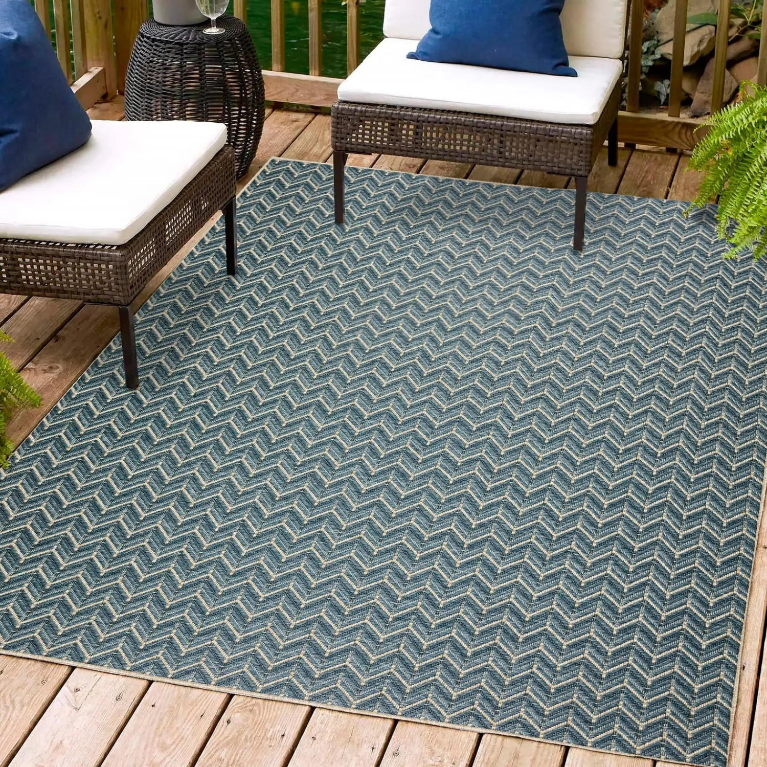 Plow & Hearth Area Rugs>Indoor/Outdoor Santa Anna Chevron Rug, 3' x 5'