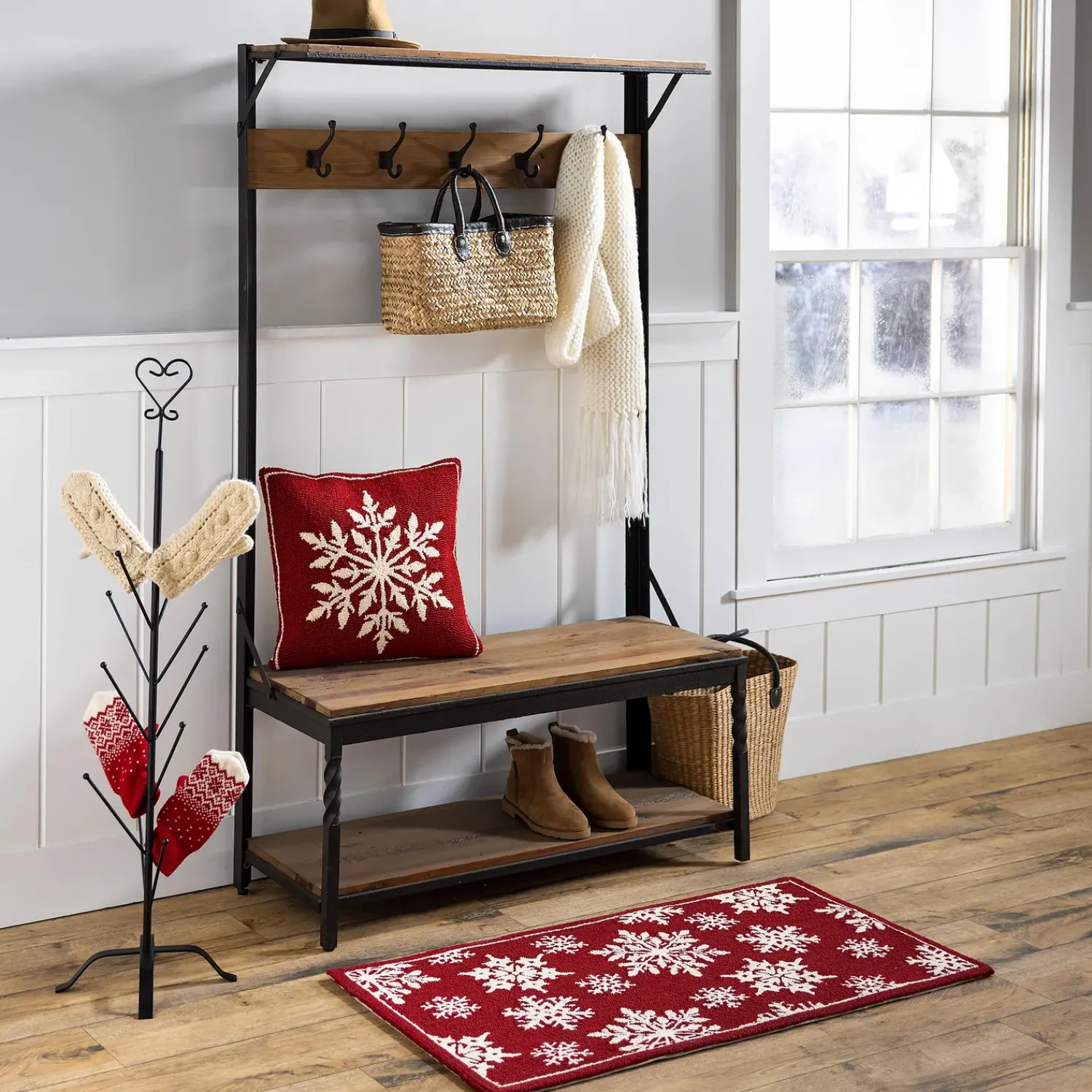 Plow & Hearth Decorative Pillows>Indoor/Outdoor Snowflake Holiday Hooked Throw Pillow