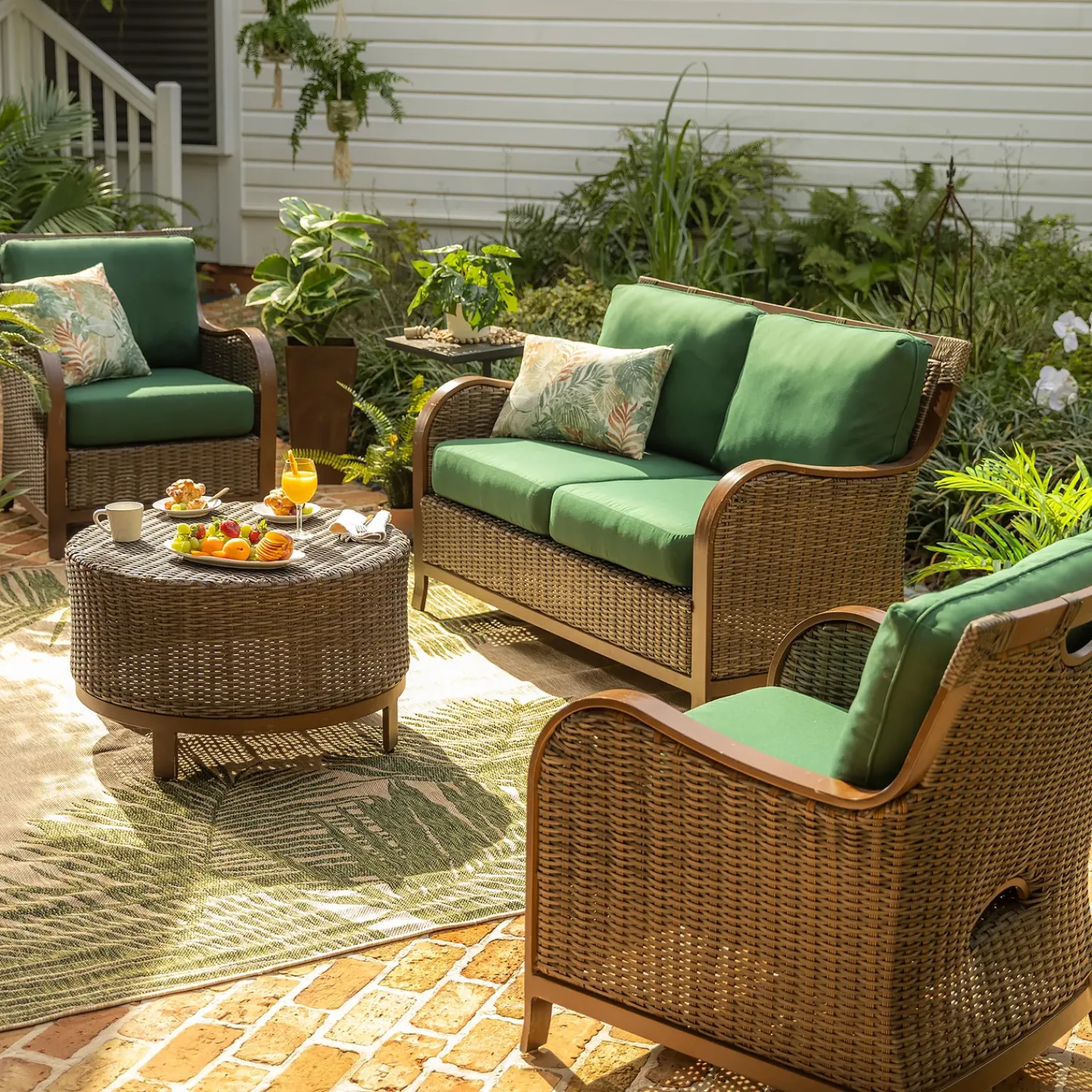 Plow & Hearth Area Rugs>Indoor/Outdoor Textured Palms Polypropylene Rug, 7'10" x 9'10"