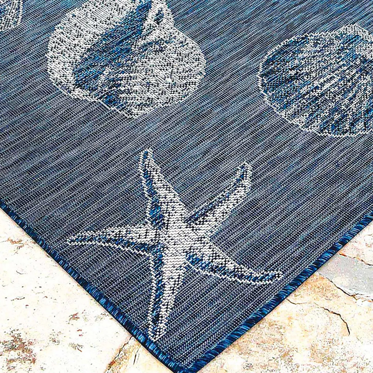 Plow & Hearth Area Rugs>Indoor/Outdoor Textured Shells Polypropylene Rug, 39" x 59"