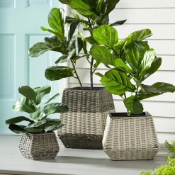Plow & Hearth Planters & Plant Stands><noscript><img width=
