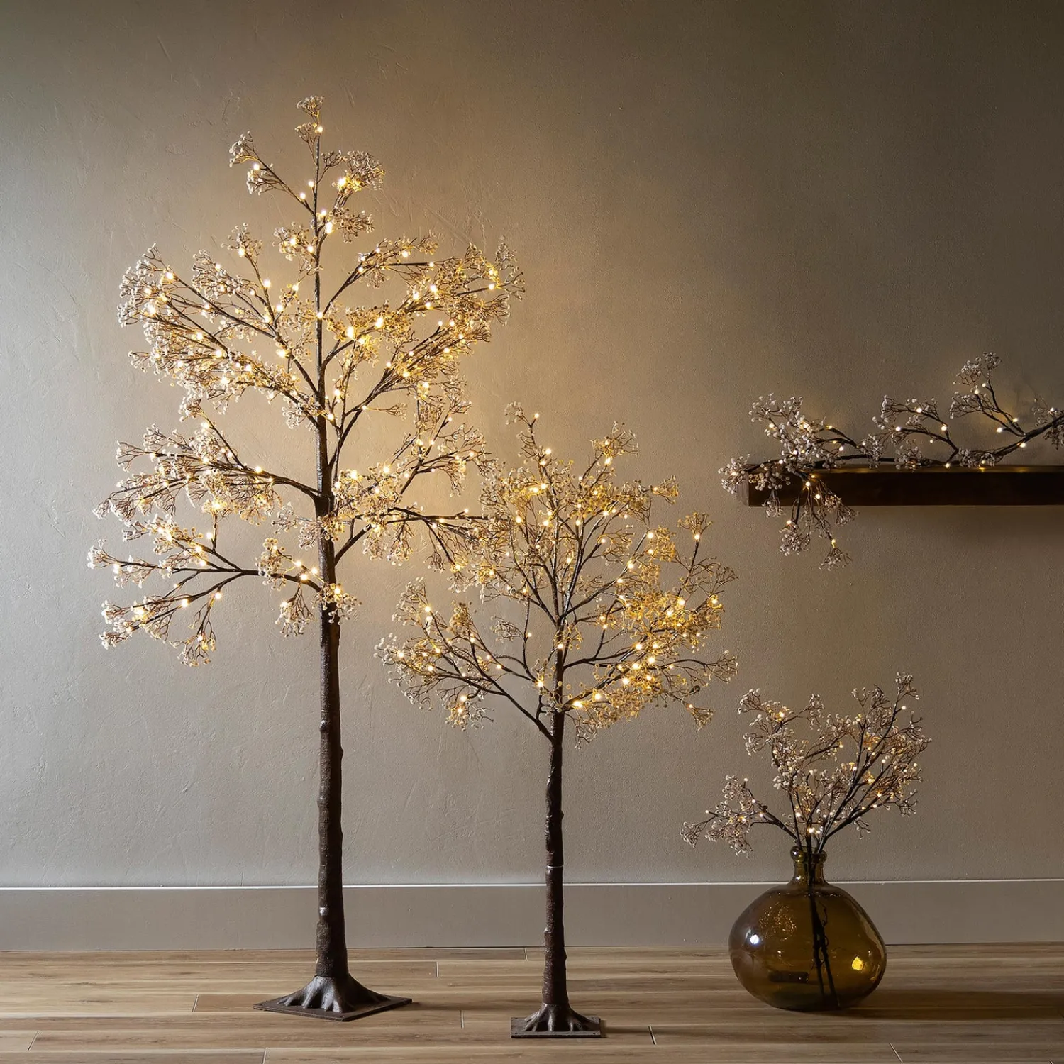 Plow & Hearth Lighted Trees & Garlands>Large Indoor/Outdoor Electric Lighted Baby's Breath Tree, 6'H
