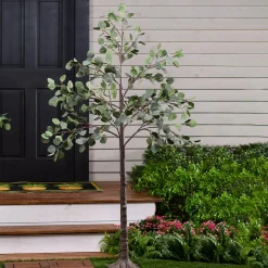 Plow & Hearth Lighted Trees & Garlands>Large Lighted Eucalyptus Tree with 136 Lights
