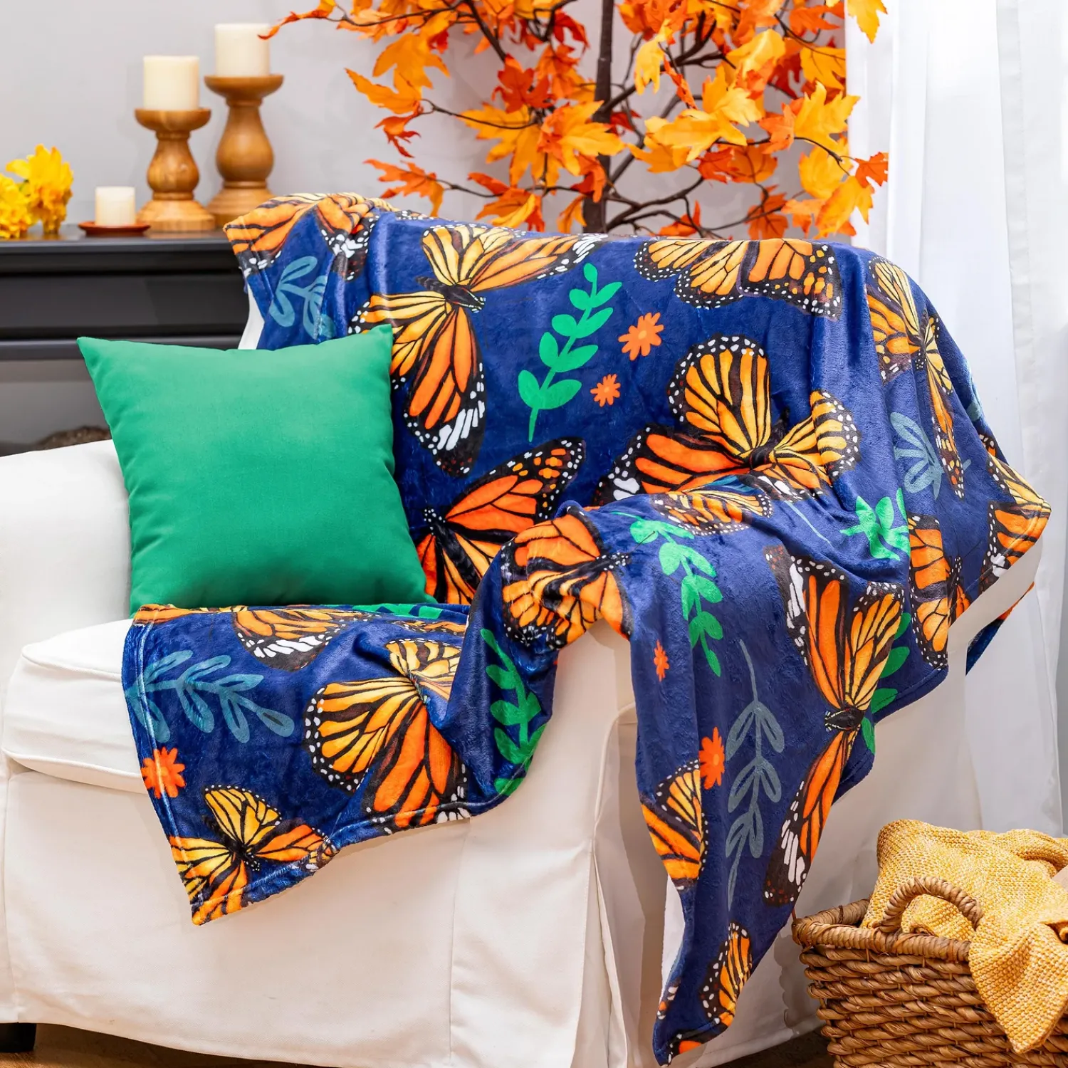 Plow & Hearth Throws & Blankets>Mariposa Melody Butterfly Scatter Plush Blanket, 50" x 60"