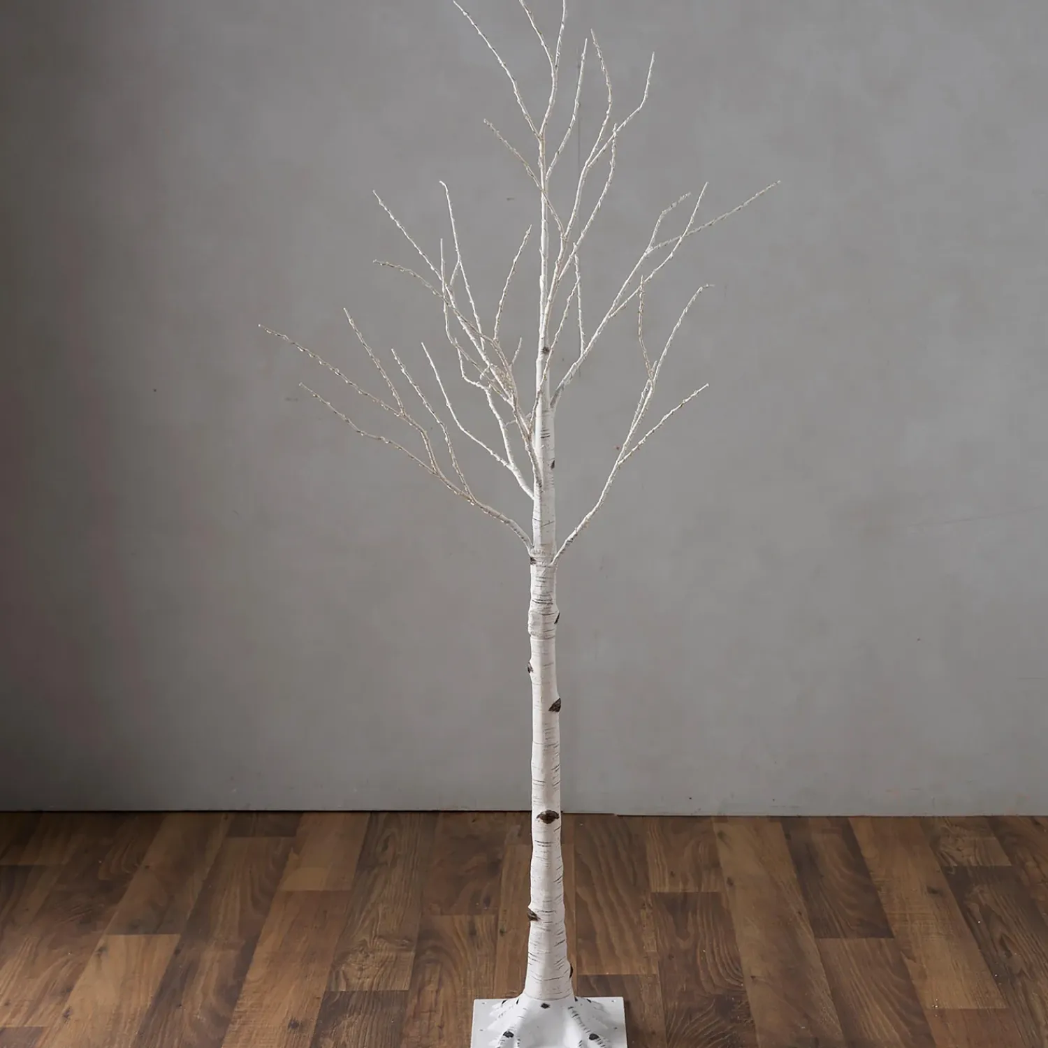 Plow & Hearth Lighted Trees & Garlands>Medium Indoor/Outdoor Birch Tree with 400 Warm Lights White