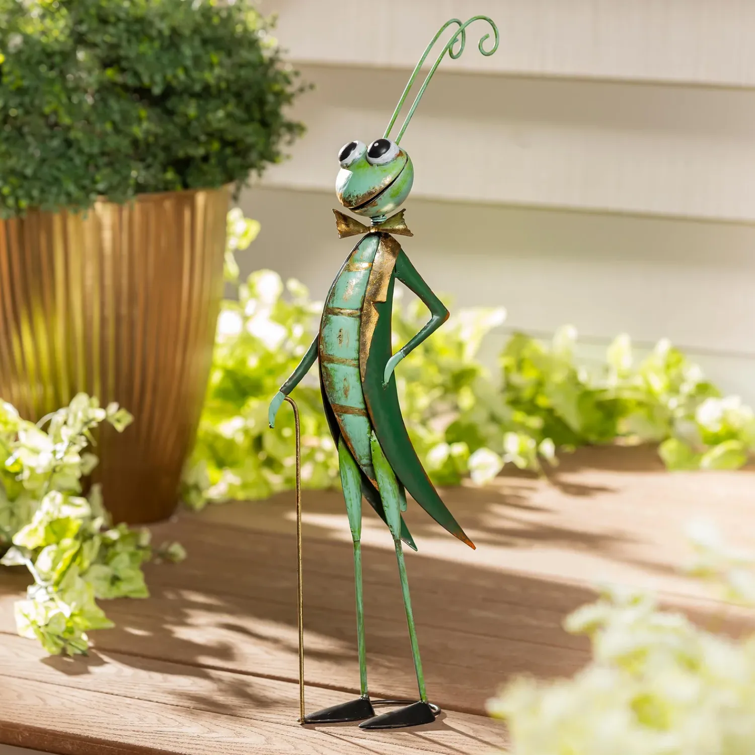 Plow & Hearth Garden Statues>Metal Joyful Cricket With Cane Statue, 27"H
