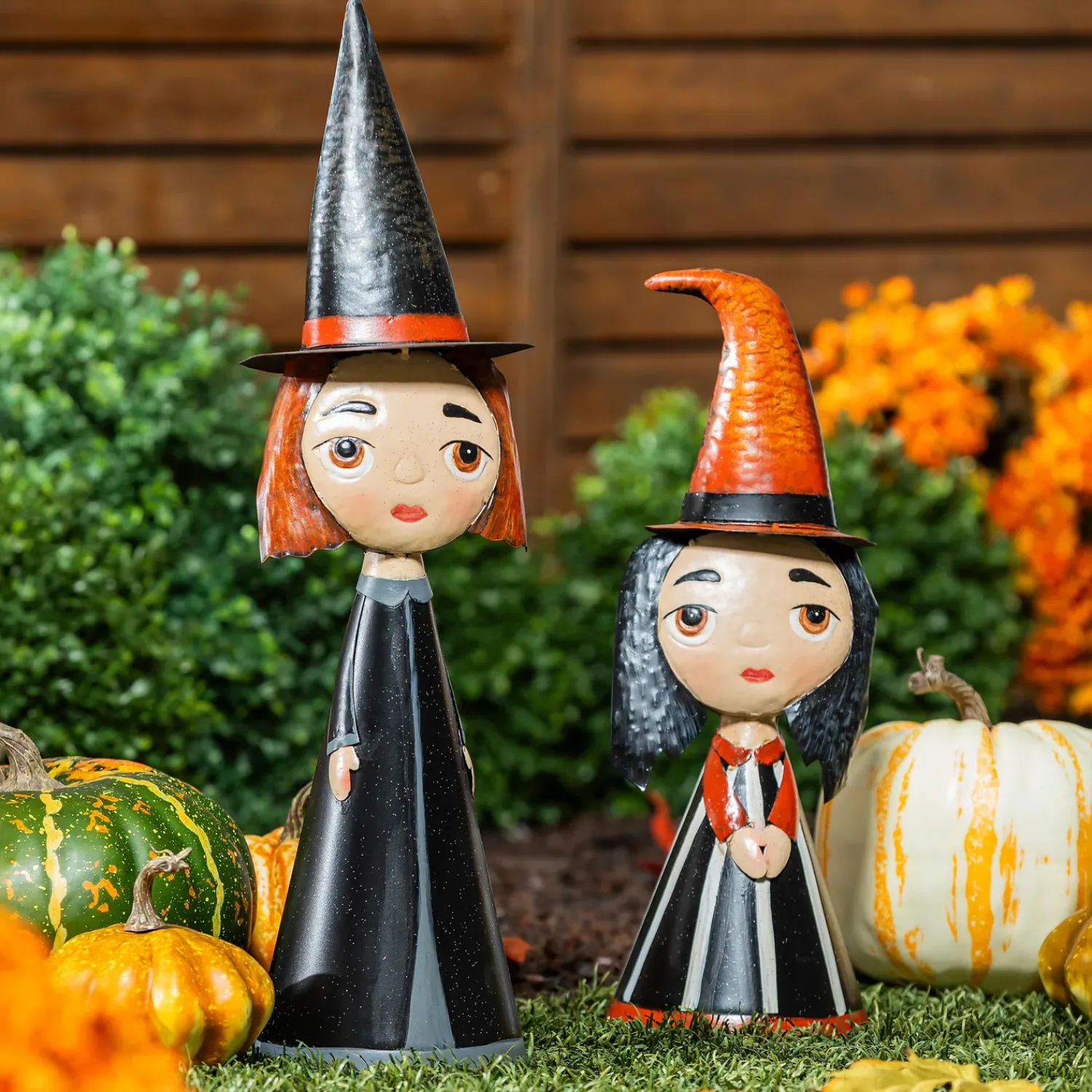 Plow & Hearth Garden Statues>Metal Witch Statuary With Black Hat