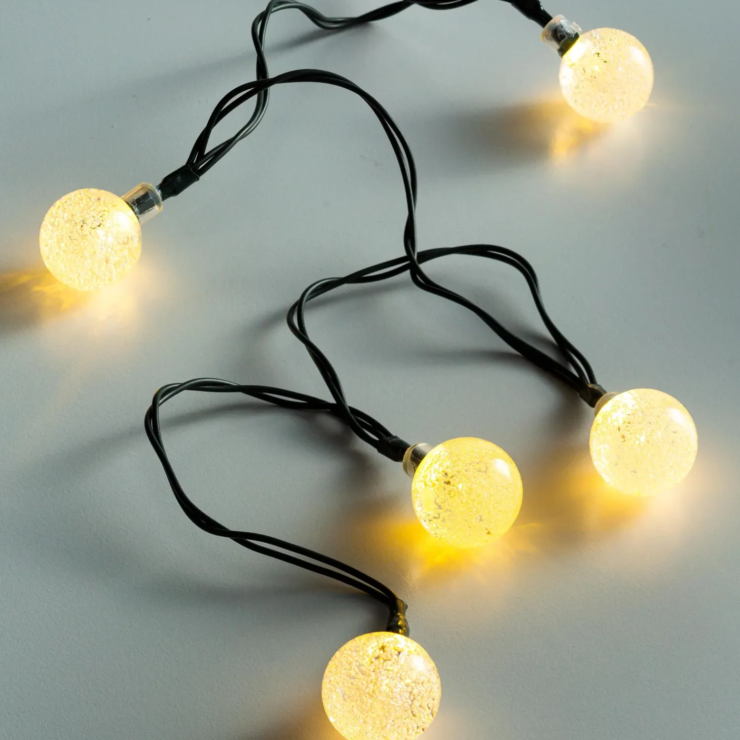 Plow & Hearth String Lights|Solar Lighting>Multi-Function Solar Ball String Lights With Warm White LEDs