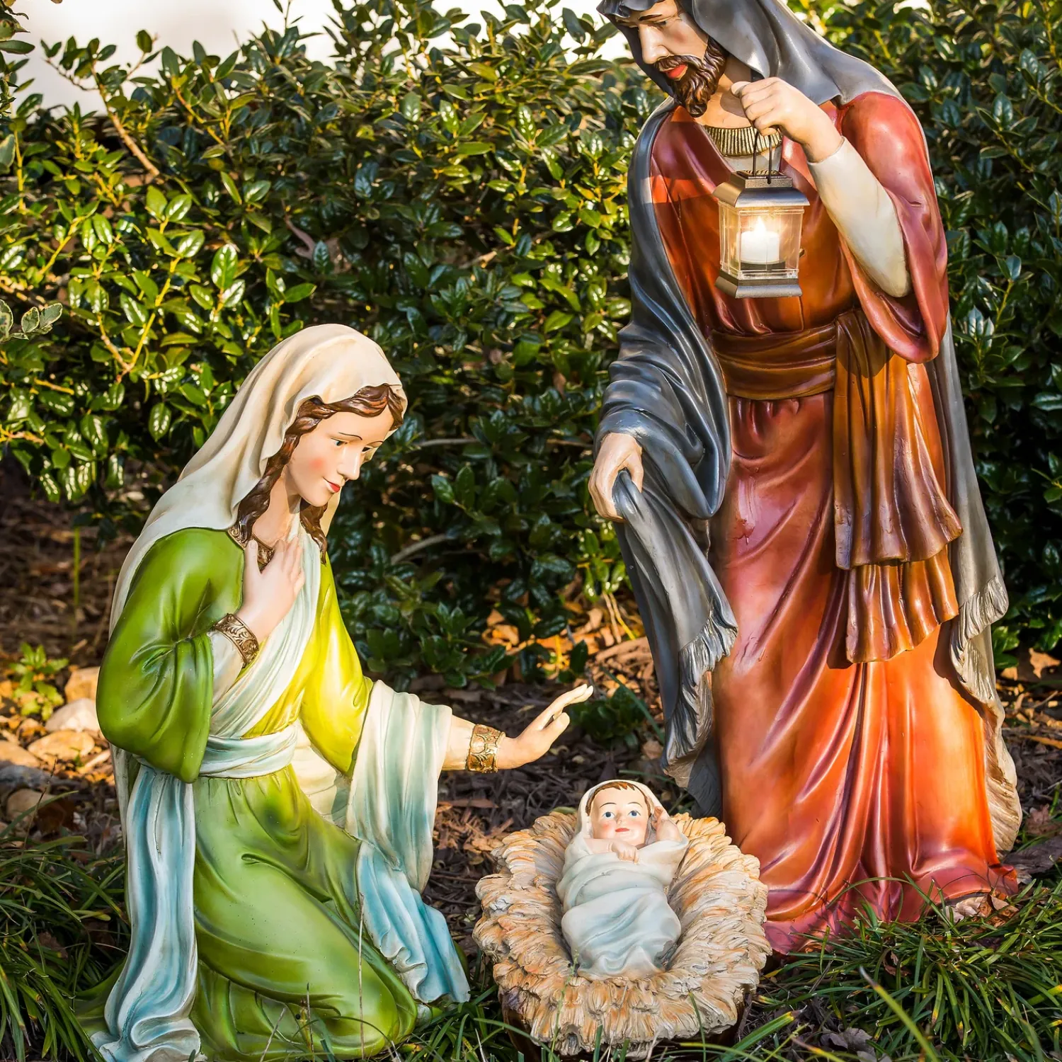 Plow & Hearth Garden Statues>Nativity Set of 3: Mary, Joseph, and Baby Jesus, Full Color