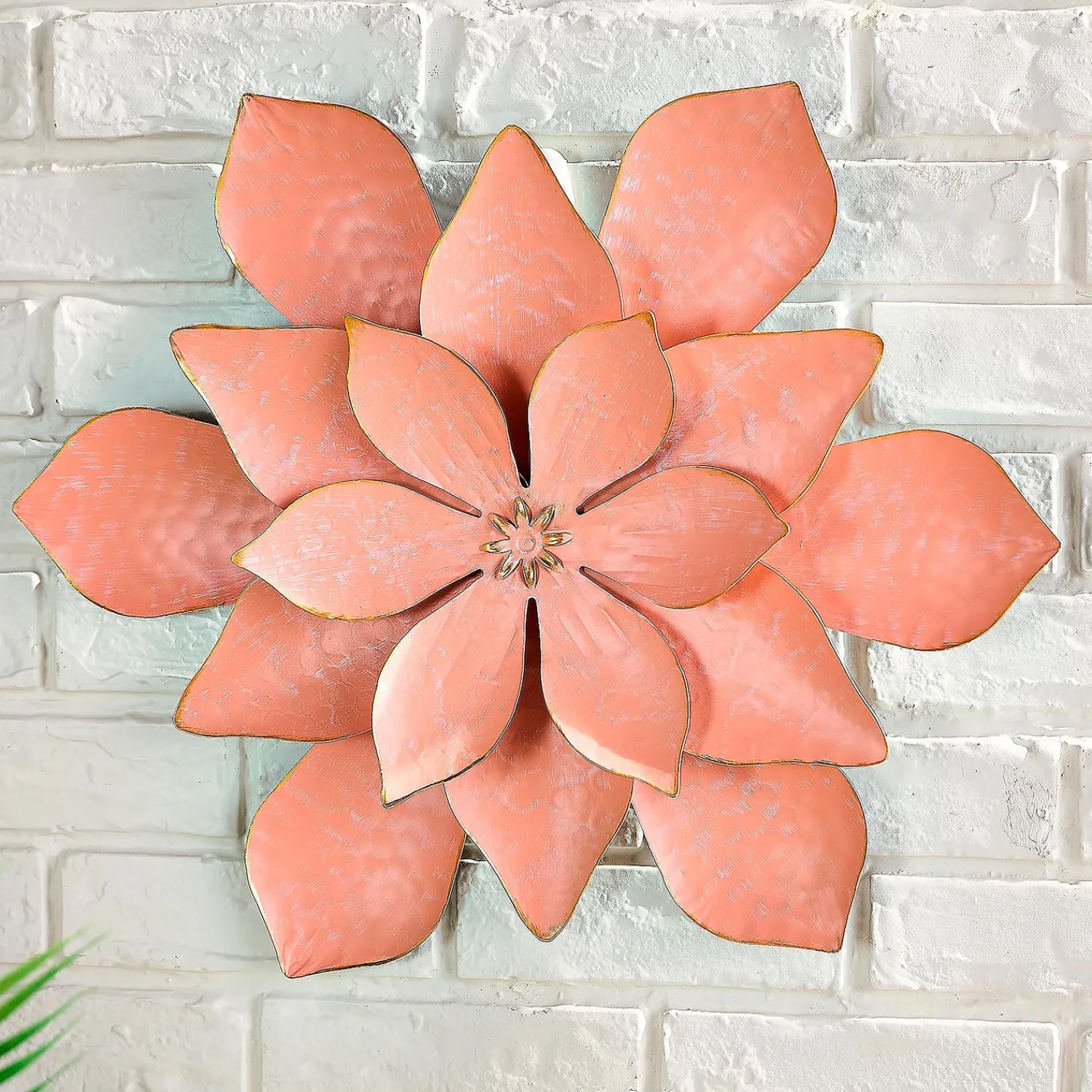 Plow & Hearth Wall Art>Oversized Indoor/Outdoor Metal Flower Wall Art Pink