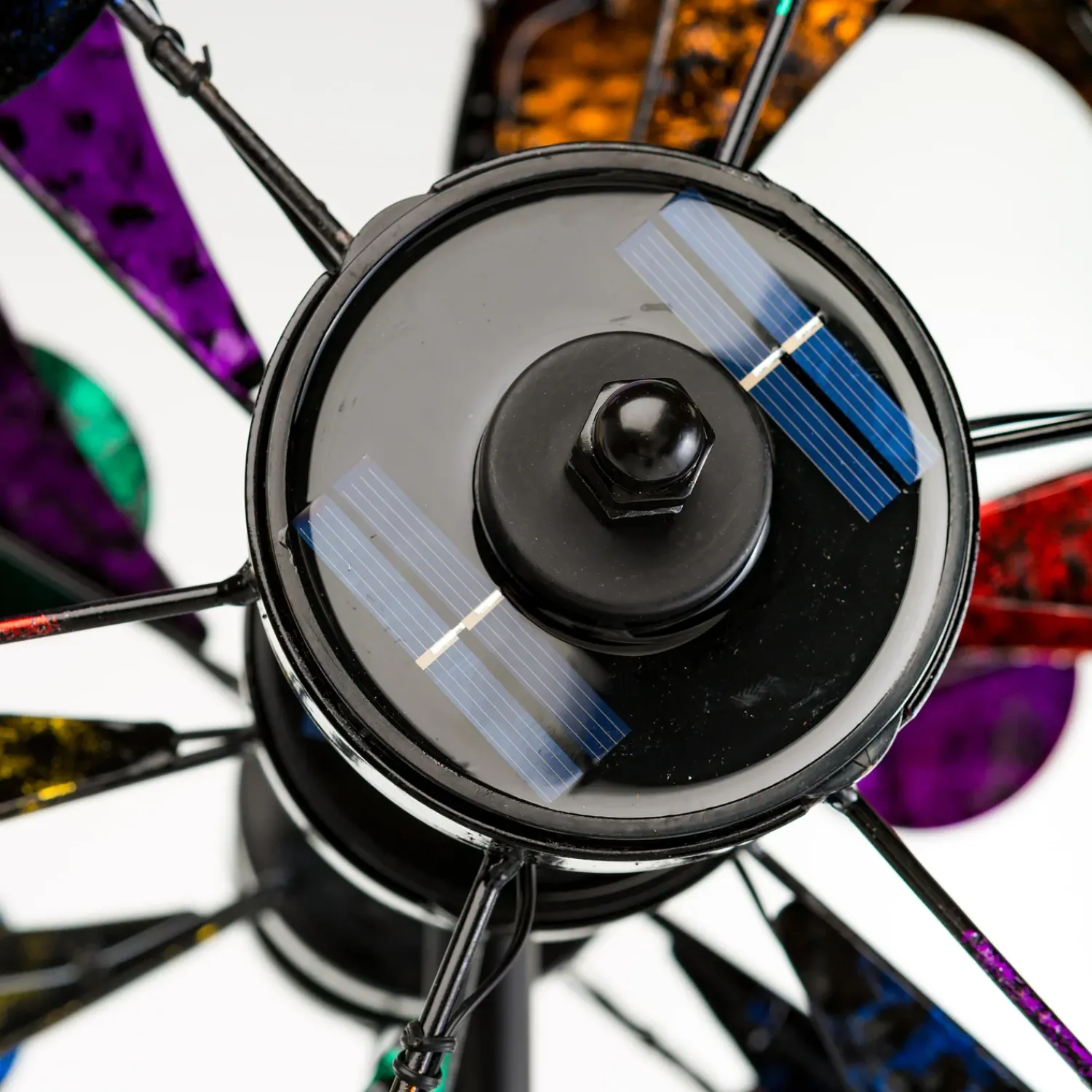 Plow & Hearth Wind Spinners|Solar Accents>Oversized Multicolor Solar Lighted Gala Wind Spinner with Four Rotors