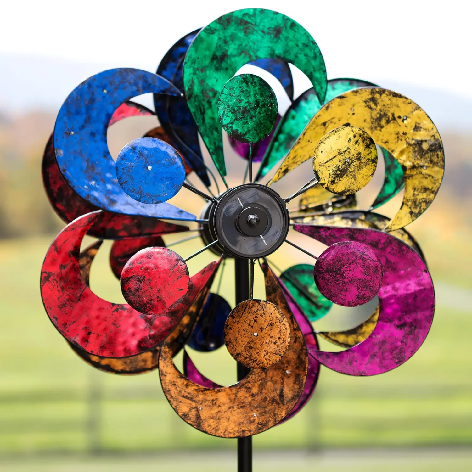 Plow & Hearth Wind Spinners|Solar Accents>Oversized Multicolor Solar Lighted Gala Wind Spinner with Four Rotors