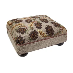 Plow & Hearth Footstools>Pine Cone Hand-Hooked Wool and Leather Stool