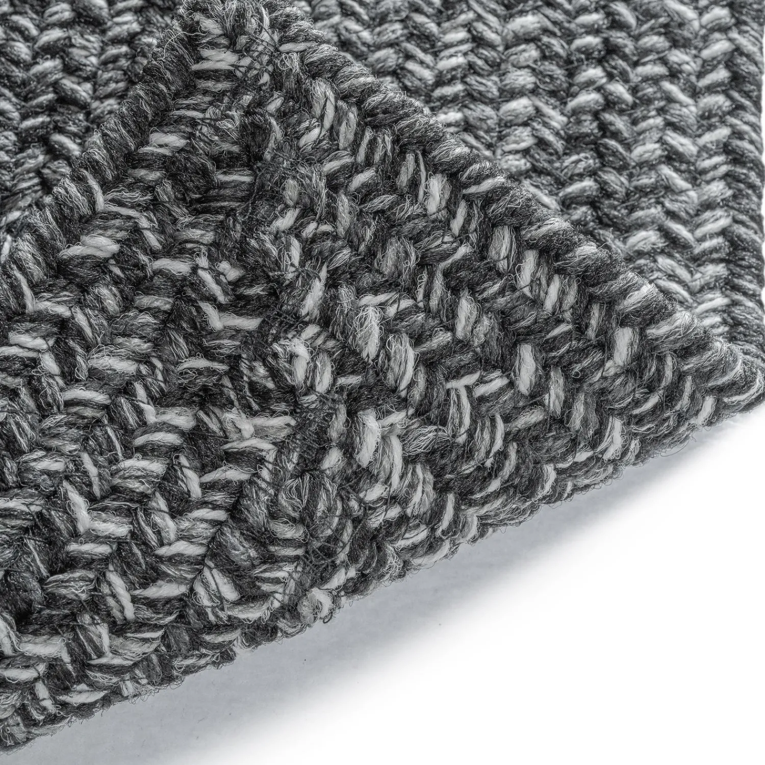 Plow & Hearth Area Rugs>Rectangle Pine Creek Braided Rug, 2' x 3'