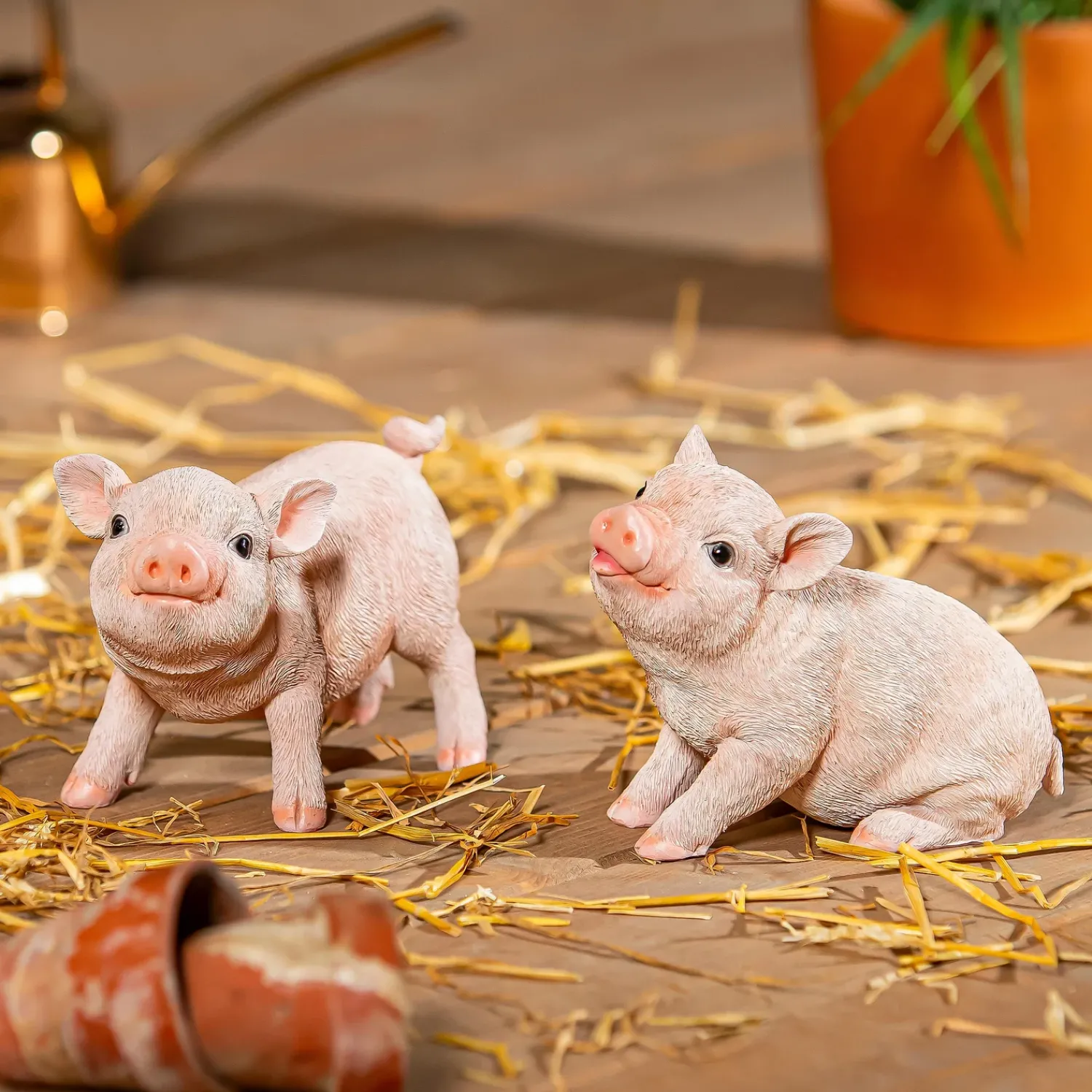 Plow & Hearth Garden Statues>Resin Happy Pig Statue, 5"H