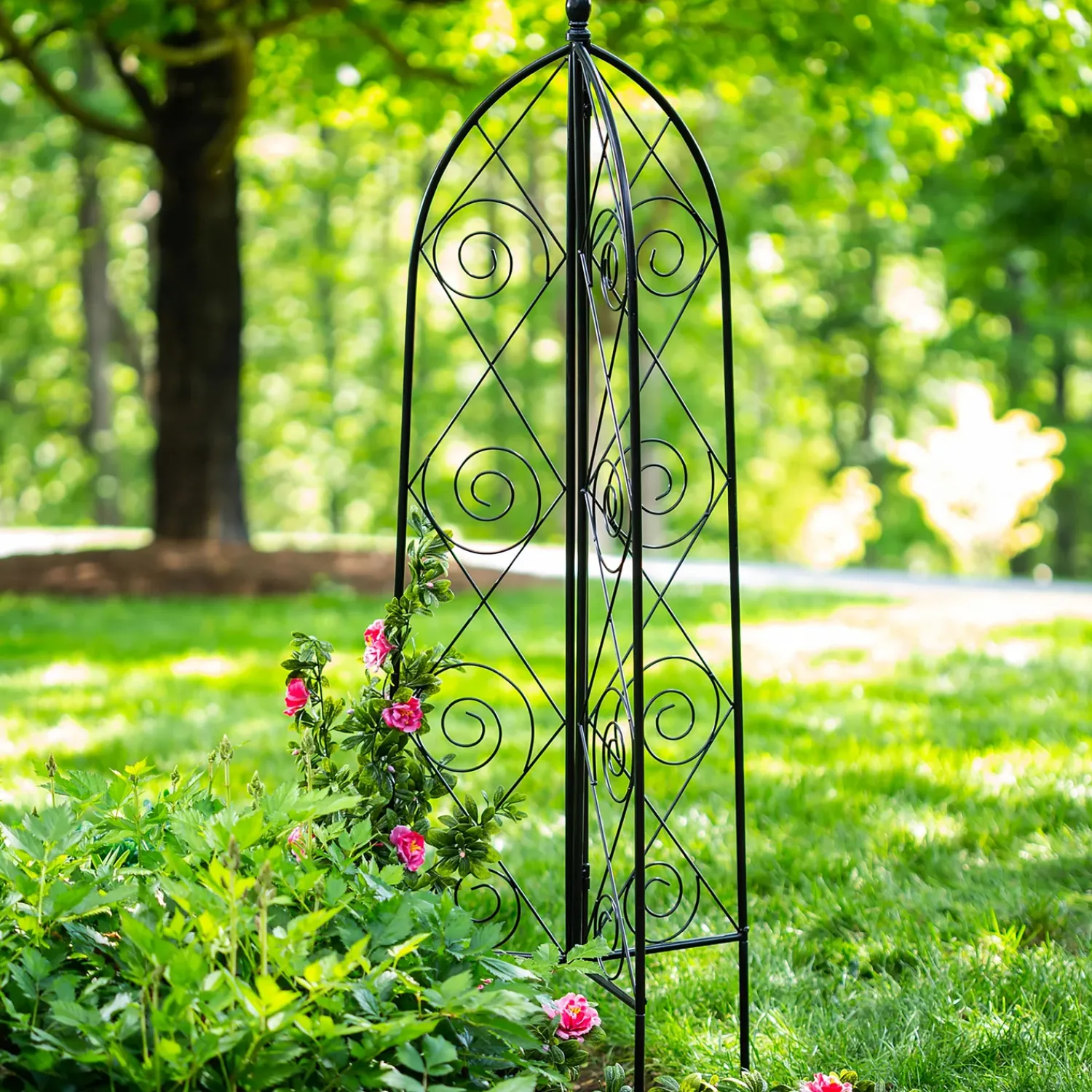 Plow & Hearth Arbors & Trellises>Scrolls Tri-Fold Metal Garden Trellis