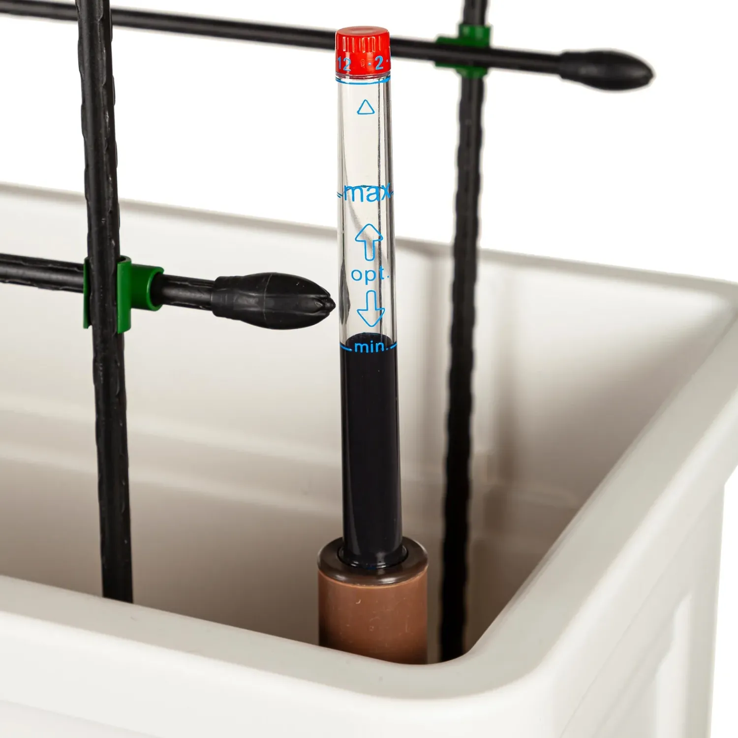 Plow & Hearth Planters & Plant Stands>Self-Watering Planter with Climbing Rack