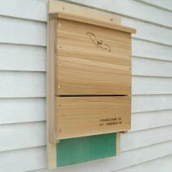 Plow & Hearth Wildlife Housing>Single-Chamber Cedar and Plywood Bat House