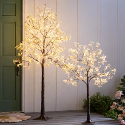 Plow & Hearth Lighted Trees & Garlands>Small Indoor/Outdoor Electric Lighted Baby's Breath Tree, 4'H