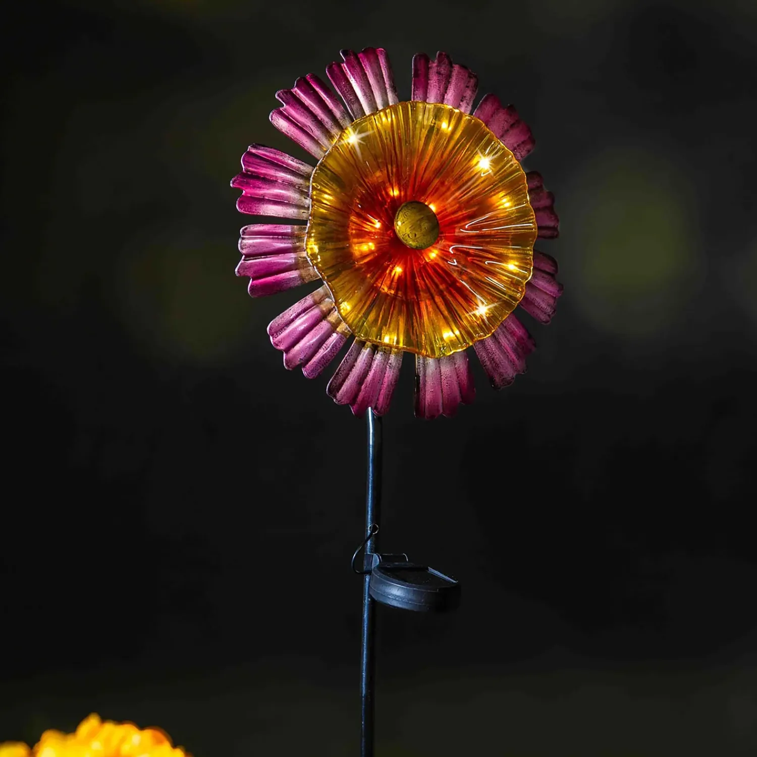 Plow & Hearth Garden Stakes|Solar Accents>Solar Art Glass Flower Garden Stake Purple