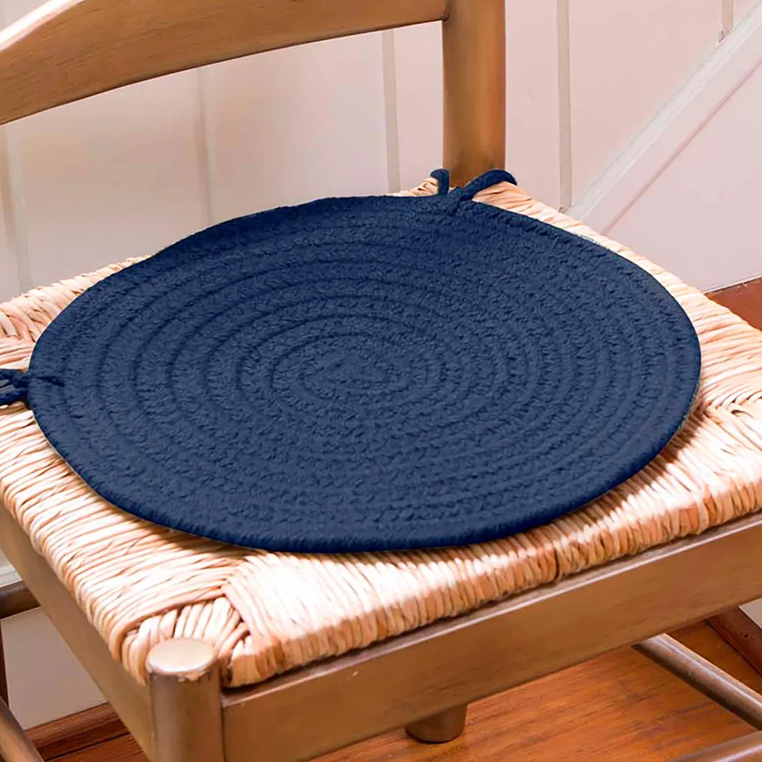 Plow & Hearth Chairs & Rockers|Rockers & Gliders>Solid Color Country Classic Braided Polypropylene Chair Pad, 15" dia.