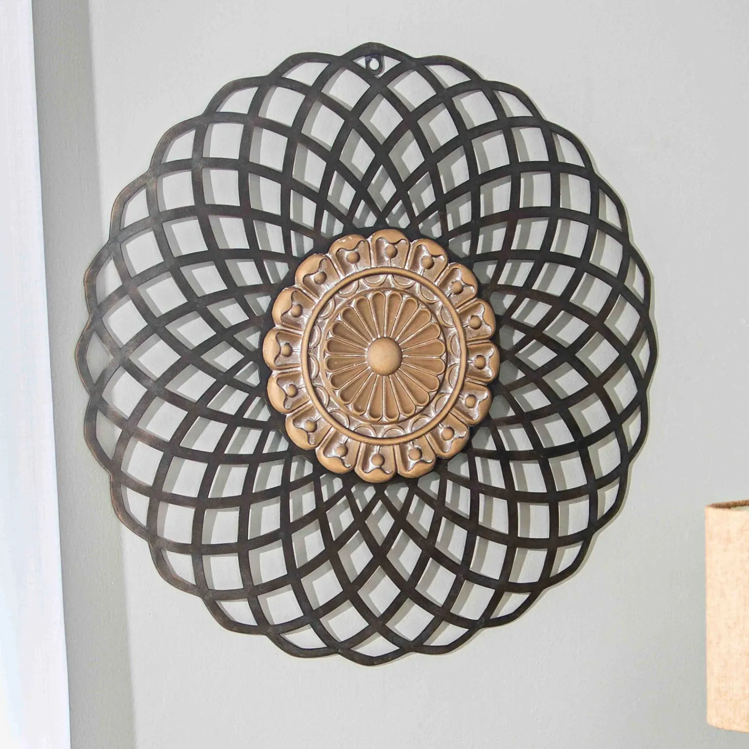 Plow & Hearth Wall Art>Spirograph Medallion Wall Décor