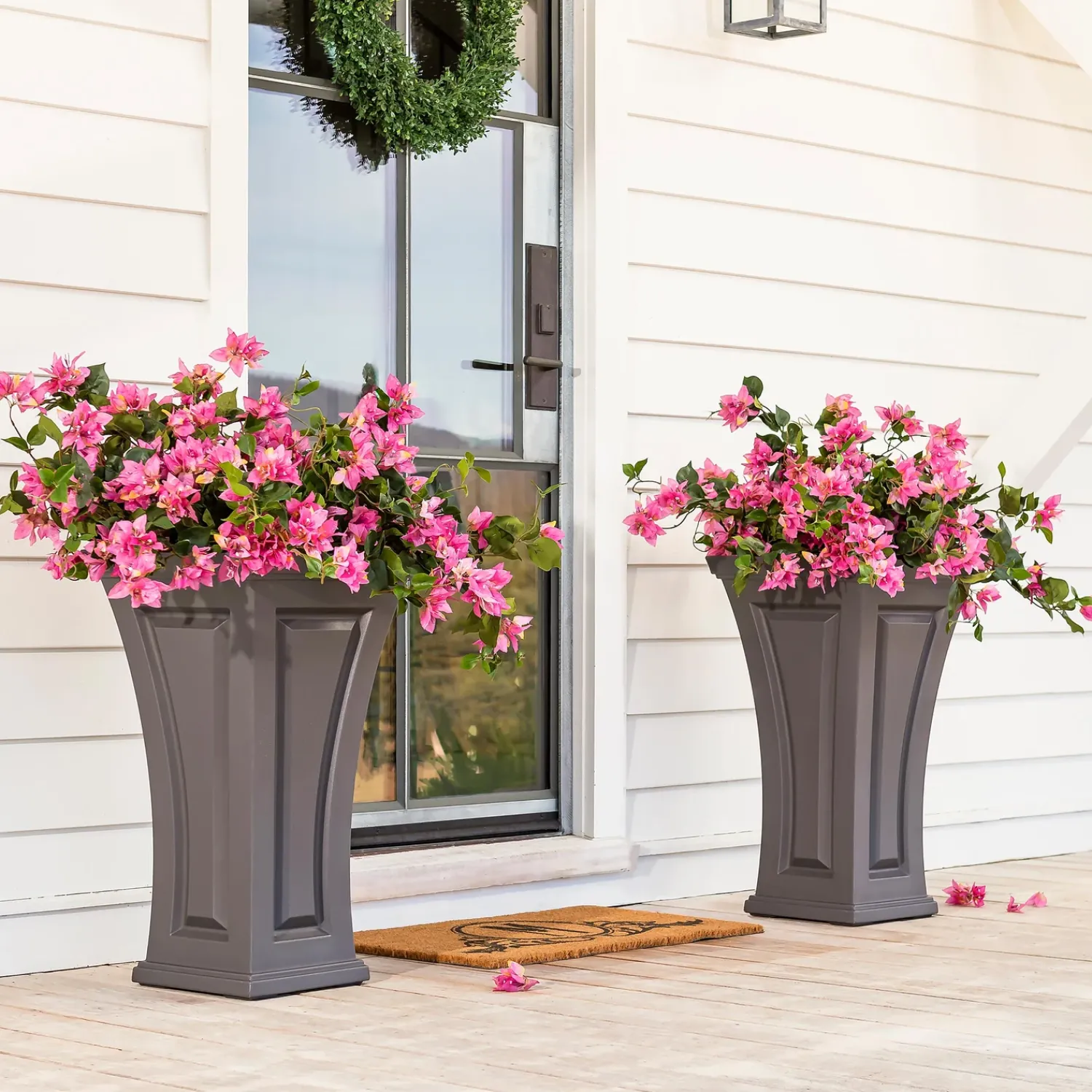 Plow & Hearth Planters & Plant Stands>Surfside Tall Self-Watering Planter, 28"H