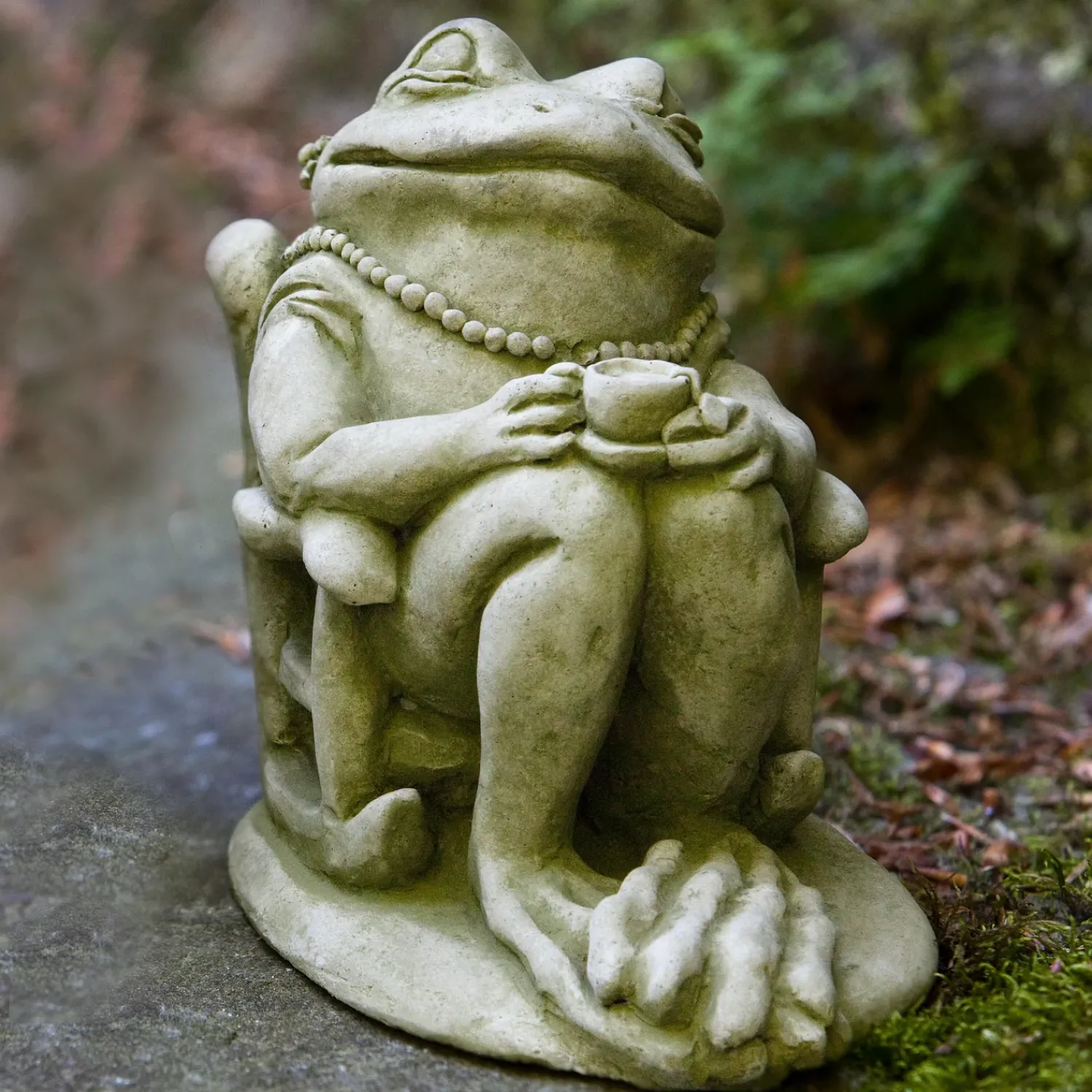 Plow & Hearth Garden Statues>USA-Made Cast Stone Coffee and Tea Frog Garden Statues