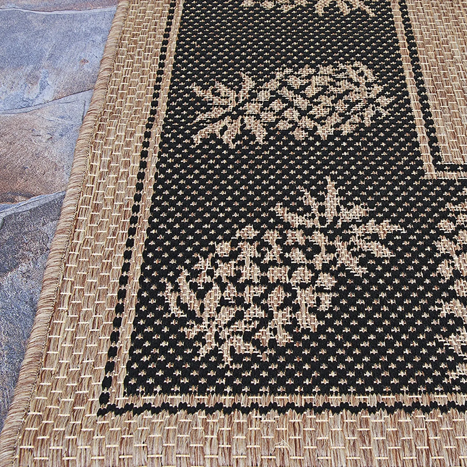 Plow & Hearth Area Rugs>Veranda Pineapple Indoor/Outdoor Polypropylene Rug, 3'9" x 5'5"