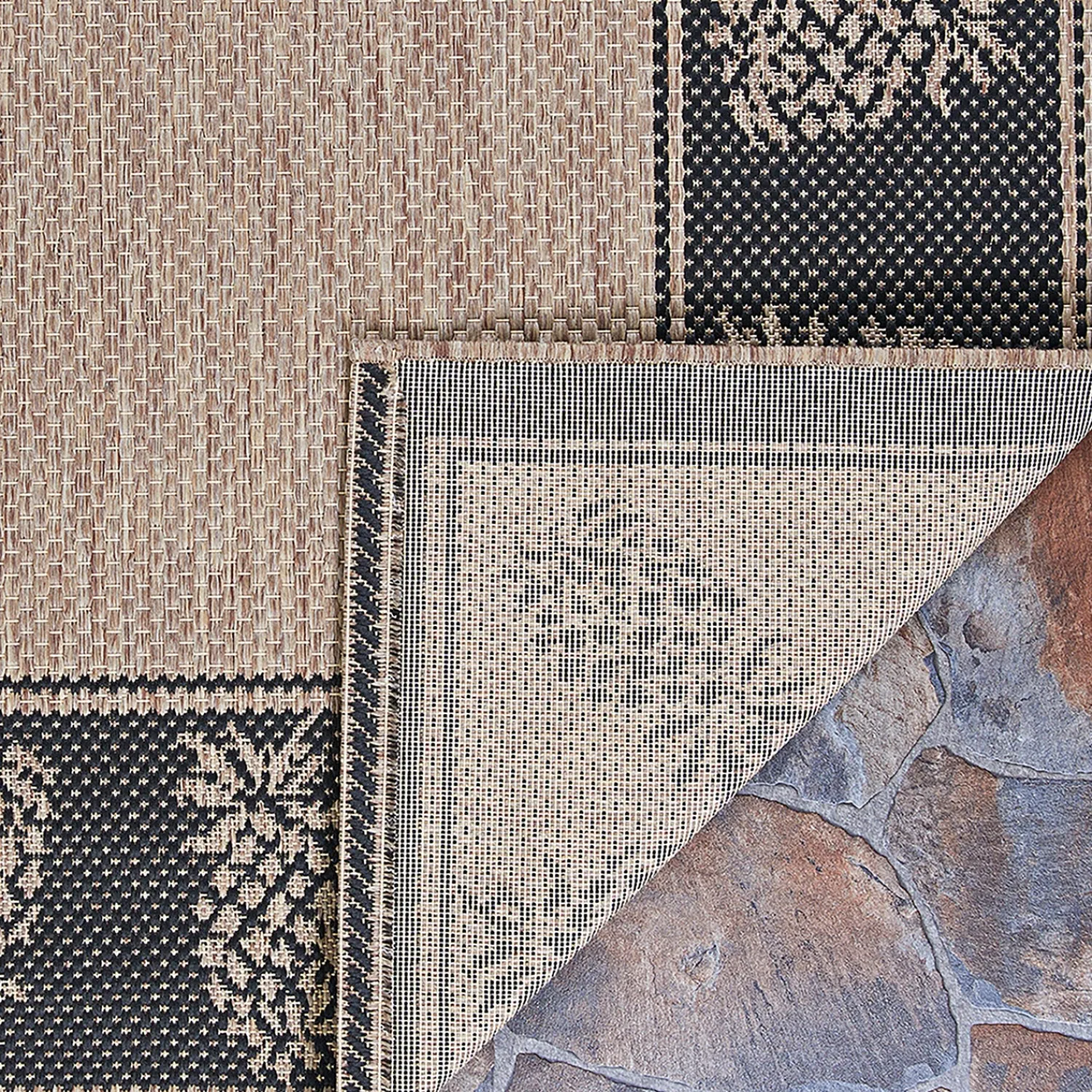 Plow & Hearth Area Rugs>Veranda Pineapple Indoor/Outdoor Polypropylene Rug, 3'9" x 5'5"
