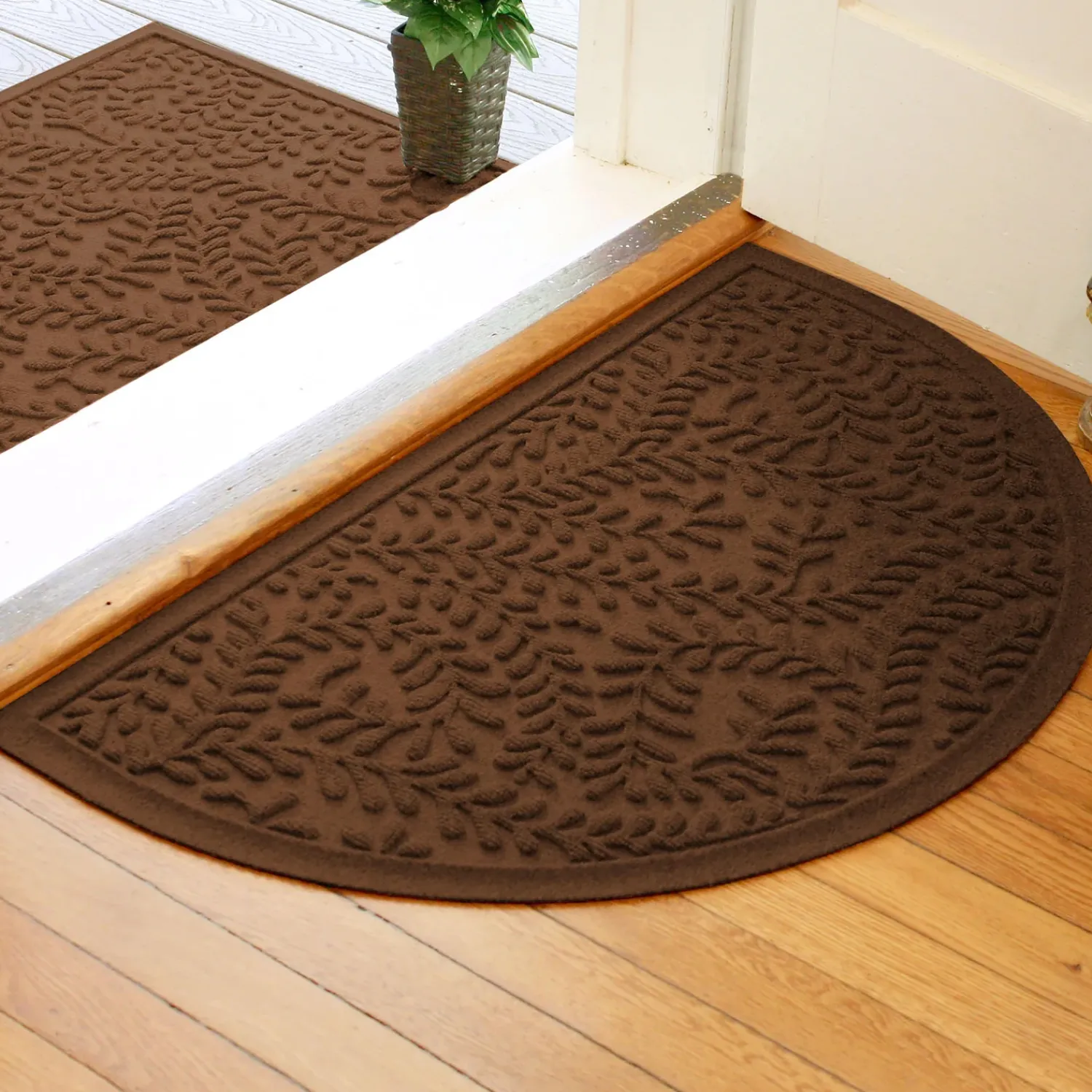 Plow & Hearth Waterhog Doormats>Waterhog Indoor/Outdoor Leaves Half-Round Doormat, 24" x 39"