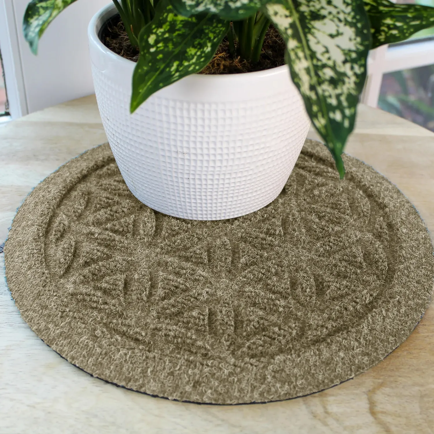 Plow & Hearth Planters & Plant Stands|Planters & Vases>Waterhog 12" Flower of Life Plant Trivets, Set of 2